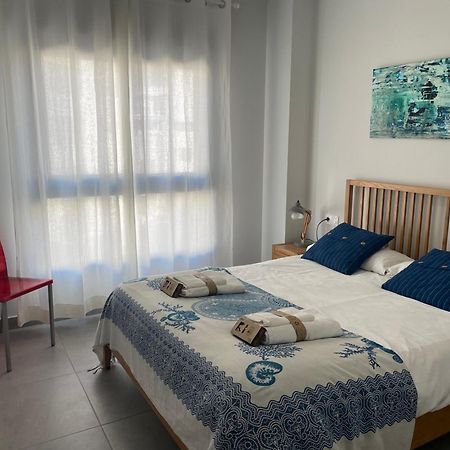 Sunny Penthouse Beach Apartment With Panoramic Views 阿尔姆尼卡 外观 照片