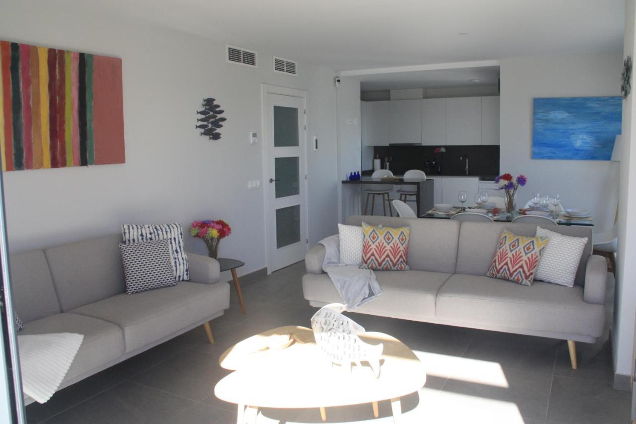 Sunny Penthouse Beach Apartment With Panoramic Views 阿尔姆尼卡 外观 照片
