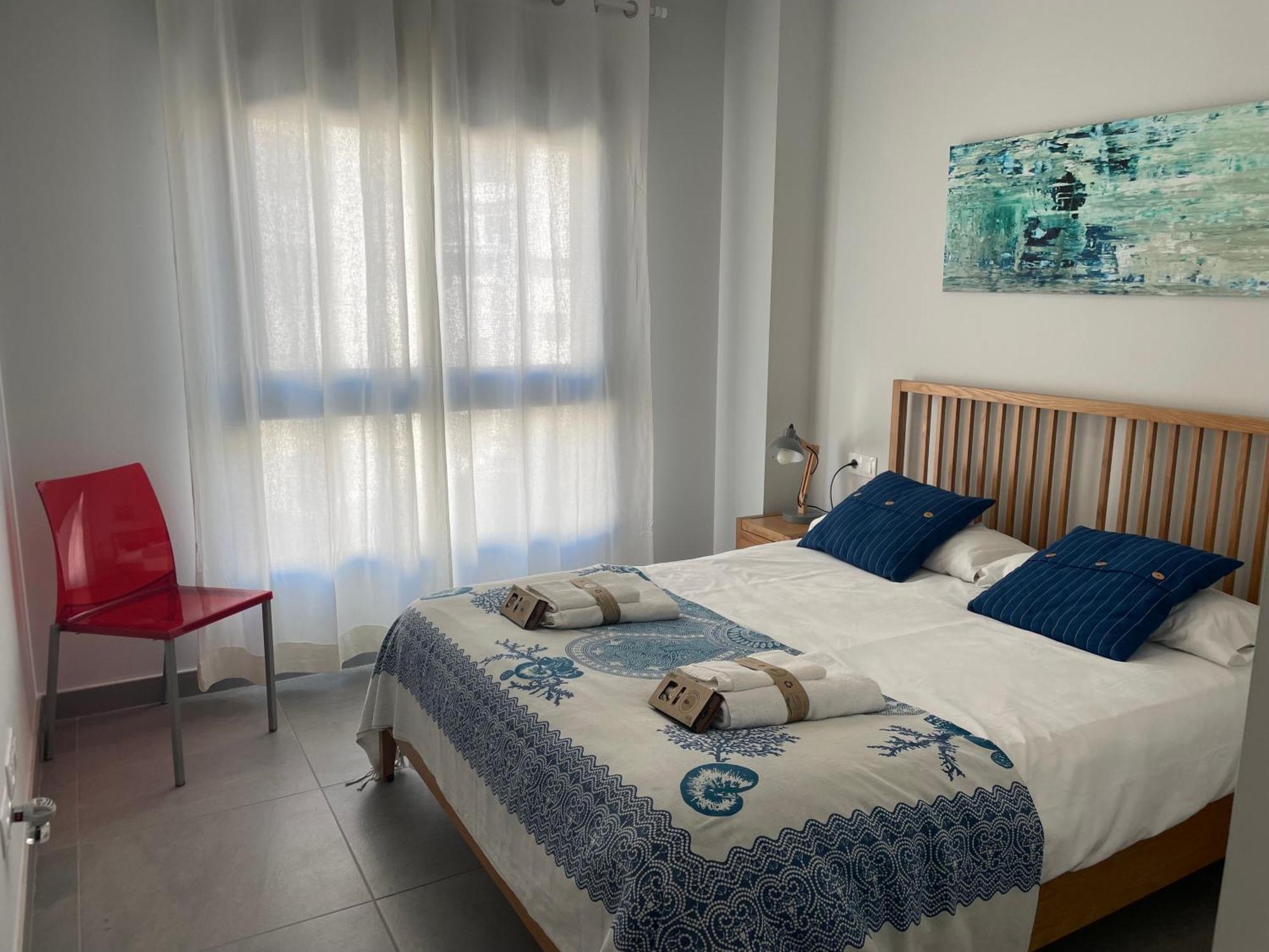 Sunny Penthouse Beach Apartment With Panoramic Views 阿尔姆尼卡 外观 照片
